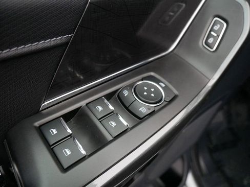 Certified 2022 Ford F150 XLT w/ Equipment Group 302A High image 11