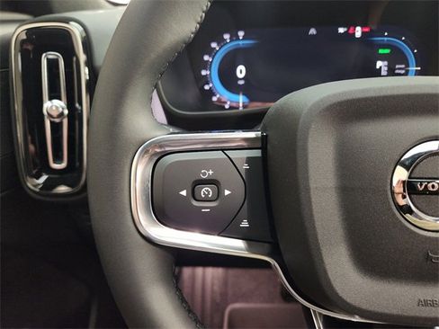 New 2024 Volvo XC40 Recharge Plus w/ Protection Package Premier image 27