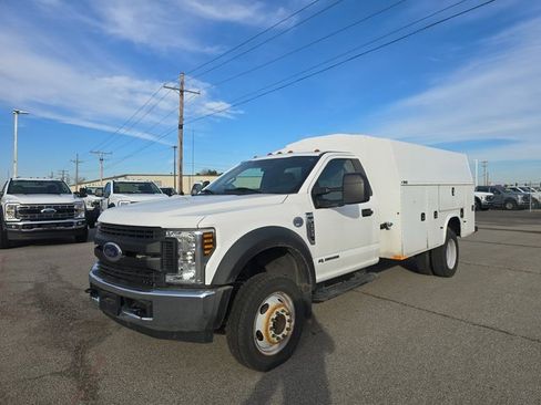 Used 2019 Ford F550 2WD Regular Cab Super Duty image 8