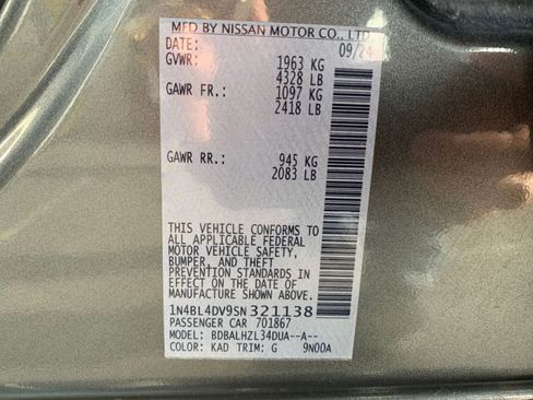 Used 2025 Nissan Altima 2.5 SV image 28