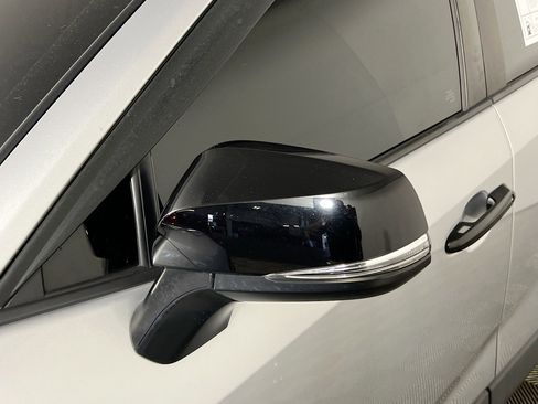 Used 2024 Toyota RAV4 XLE w/ Convenience Package image 13