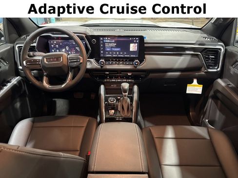 New 2026 GMC Canyon Elevation w/ Convenience Package image 2