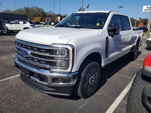 Used 2024 Ford F250 Lariat image 2