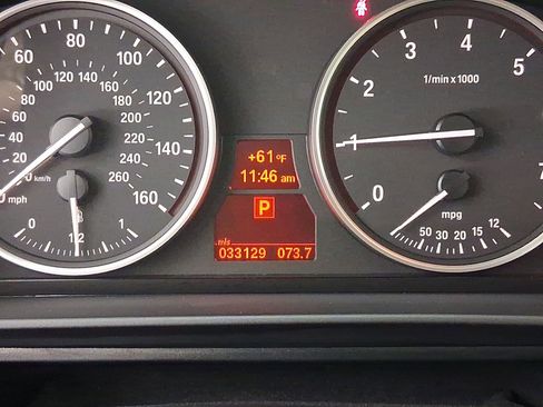 Used 2010 BMW 528i Sedan image 17