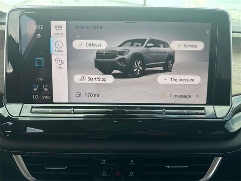 New 2026 Volkswagen Atlas SE image 22