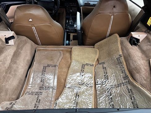 Used 1995 Chevrolet Corvette Coupe image 19