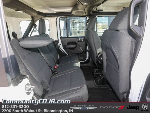 New 2026 Jeep Wrangler Unlimited Sport AWD/4WD image 19