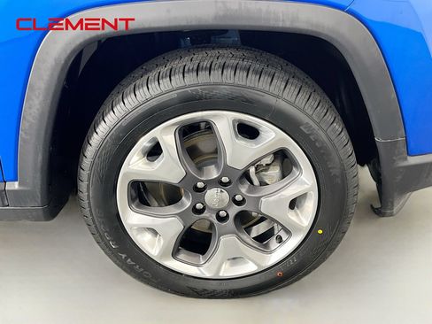 Used 2019 Jeep Compass Limited AWD/4WD image 37