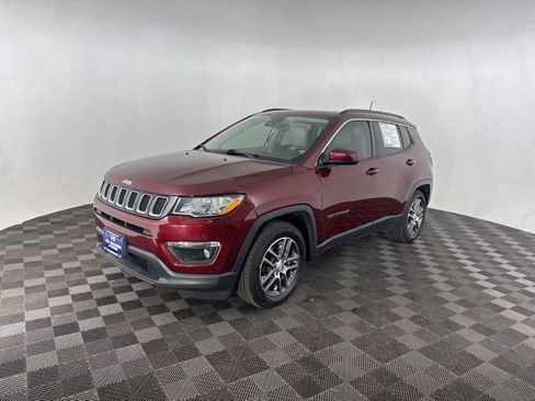 Used 2020 Jeep Compass Latitude image 3