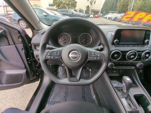 Certified 2025 Nissan Sentra S image 16