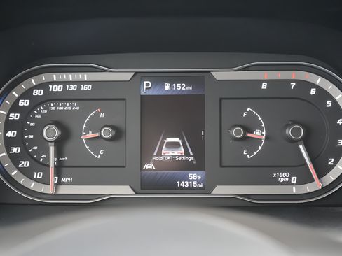 Certified 2024 Hyundai Santa Cruz SEL FWD image 25