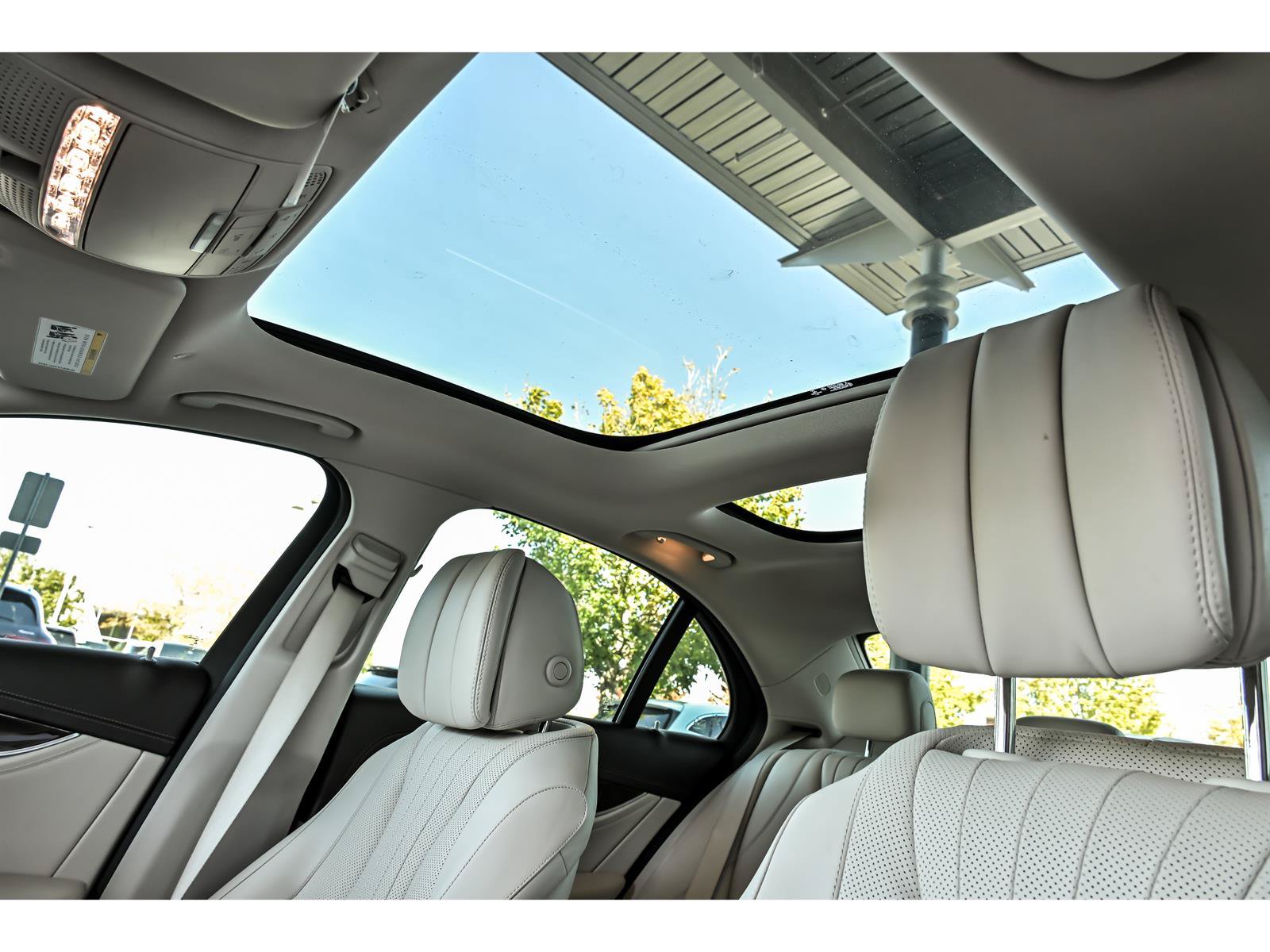Used 2019 Mercedes-Benz E 450 4MATIC Sedan image 13