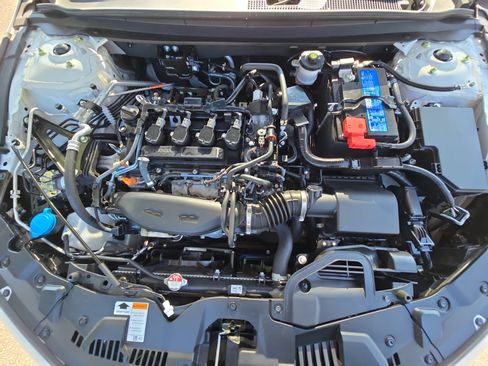 Used 2025 Honda Accord SE image 29