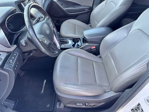 Used 2013 Hyundai Santa Fe Sport 2.0T w/ Technology Pkg AWD/4WD image 38
