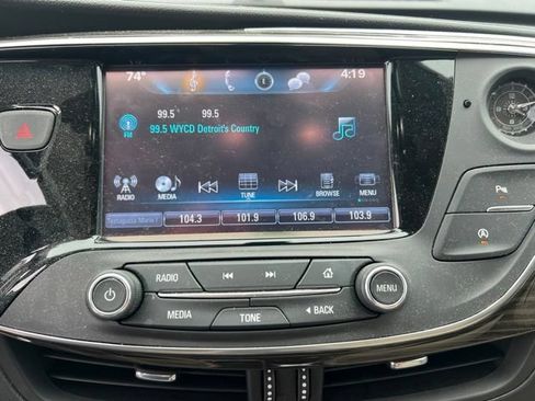 Used 2020 Buick Envision Preferred FWD image 28