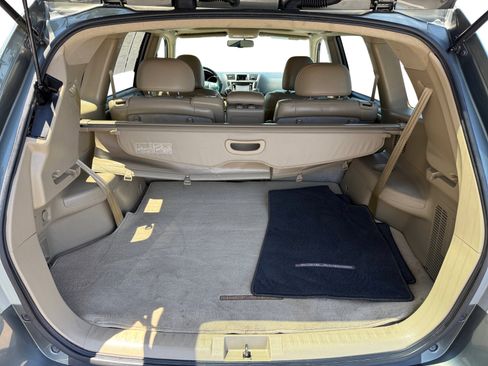 Used 2013 Toyota Highlander Limited AWD/4WD image 17