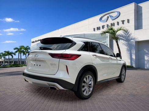Used 2022 INFINITI QX50 Essential FWD image 7