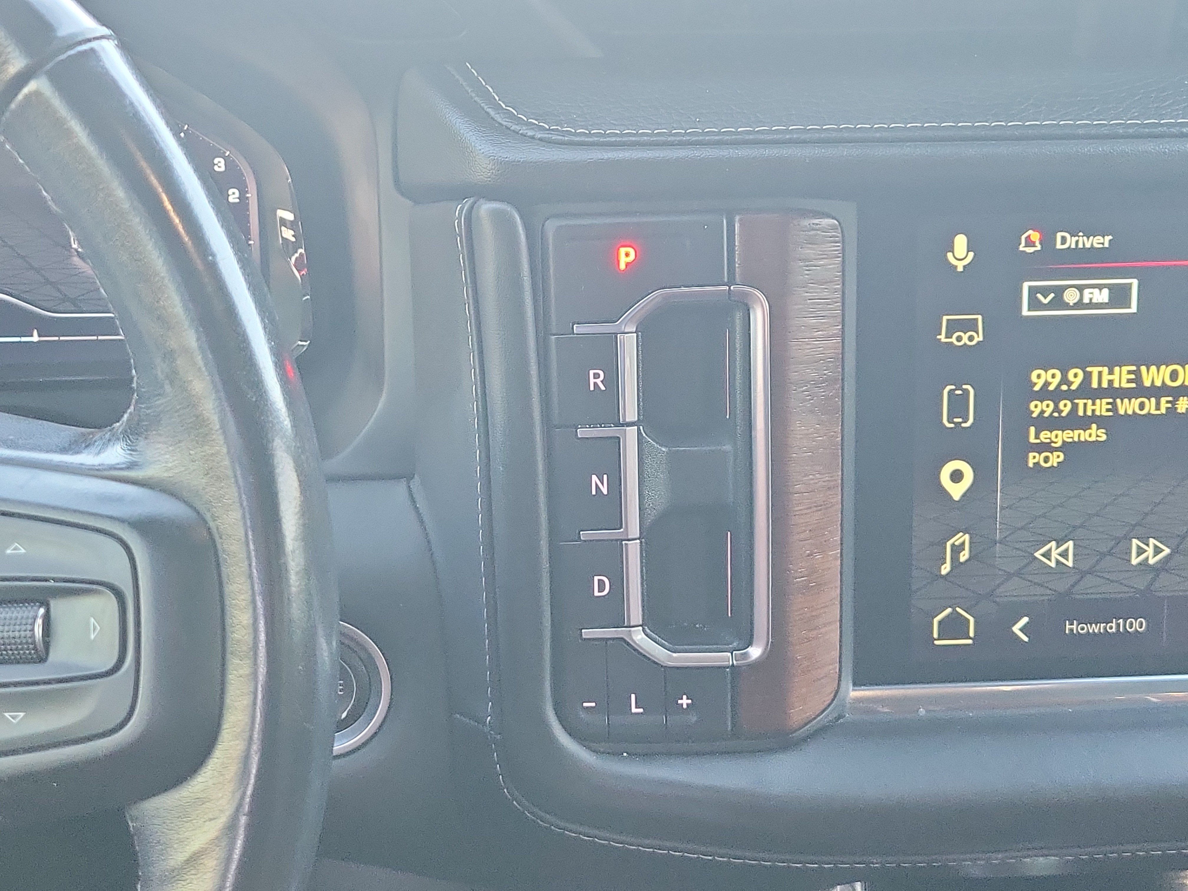 Used 2023 GMC Yukon XL Denali Ultimate AWD/4WD image 25