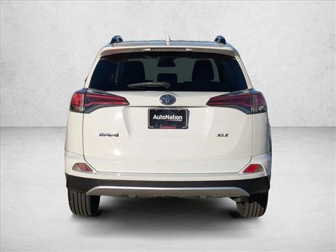 Used 2017 Toyota RAV4 XLE image 7