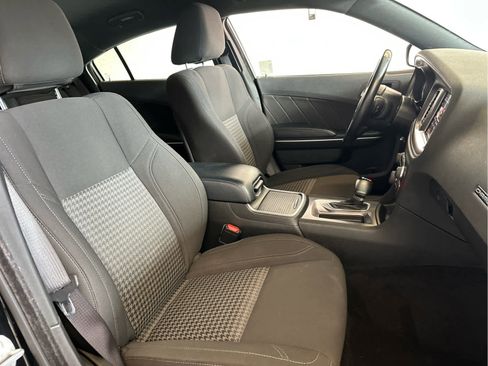 Used 2023 Dodge Charger SXT image 21