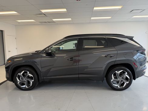 Used 2023 Hyundai Tucson Limited w/ Cargo Package image 4