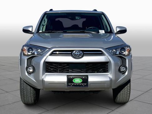Used 2024 Toyota 4Runner TRD Off-Road image 4