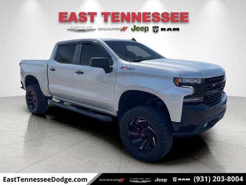 Used 2022 Chevrolet Silverado 1500 LT Trail Boss w/ Convenience Package II AWD/4WD image 1