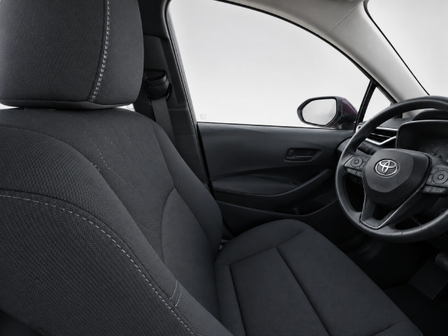 Used 2025 Toyota Corolla LE FWD image 17