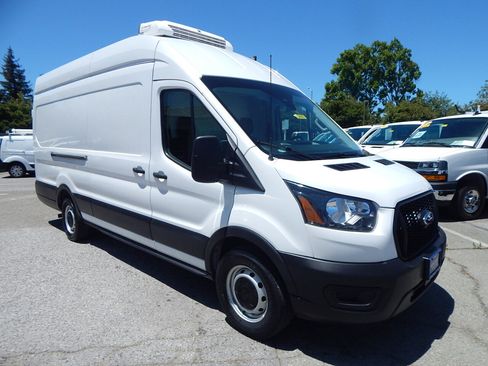 Used 2023 Ford Transit 250 148 High Roof Extended RWD image 10