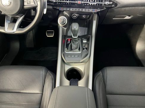 Used 2024 Alfa Romeo Tonale Veloce image 16