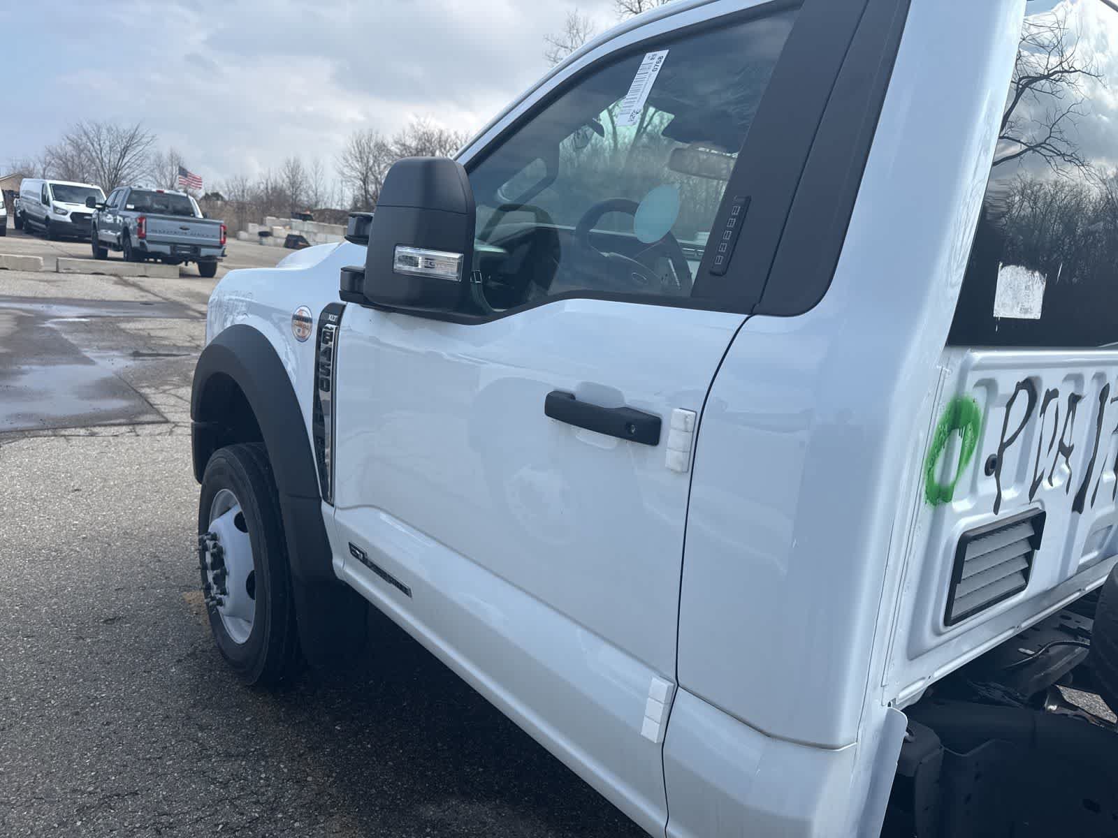 Used 2023 Ford F450 XLT w/ XLT Value Package RWD image 21
