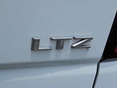 Used 2024 Chevrolet Silverado 2500 LTZ w/ LTZ Premium Texas Edition AWD/4WD image 15