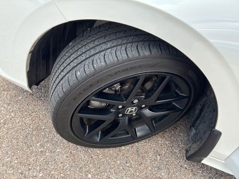 Certified 2024 Honda Civic Si image 9