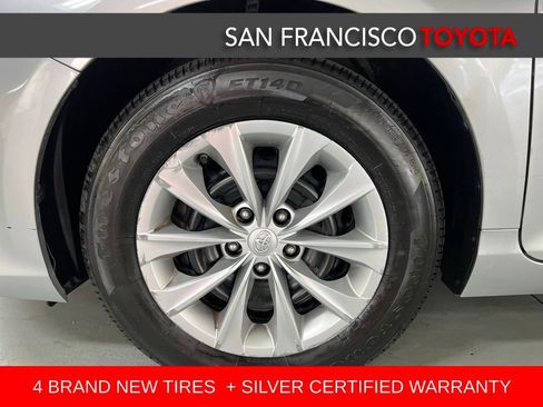 Certified 2016 Toyota Camry LE image 9