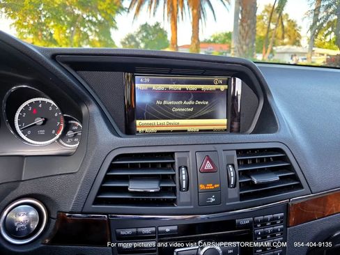 Used 2013 Mercedes-Benz E 550 Cabriolet w/ Premium 2 Pkg image 71