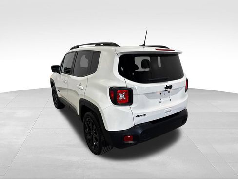 Used 2023 Jeep Renegade Altitude AWD/4WD image 39