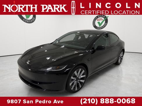 Used 2025 Tesla Model 3 Long Range RWD image 1
