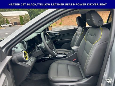New 2026 Chevrolet Trax ACTIV w/ Sunroof Package FWD image 6