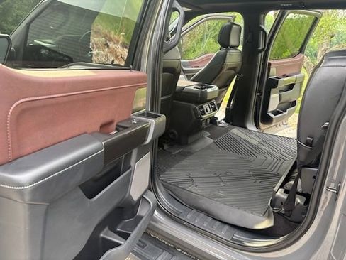 Used 2021 Ford F150 Lariat w/ Equipment Group 502A High AWD/4WD image 2