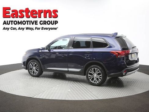Used 2018 Mitsubishi Outlander ES AWD/4WD image 61