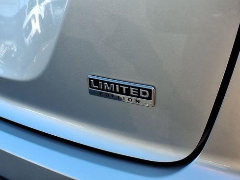 Used 2024 Mitsubishi Eclipse Cross AWD image 28