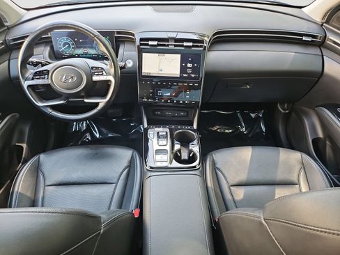Used 2024 Hyundai Tucson Limited AWD/4WD image 16