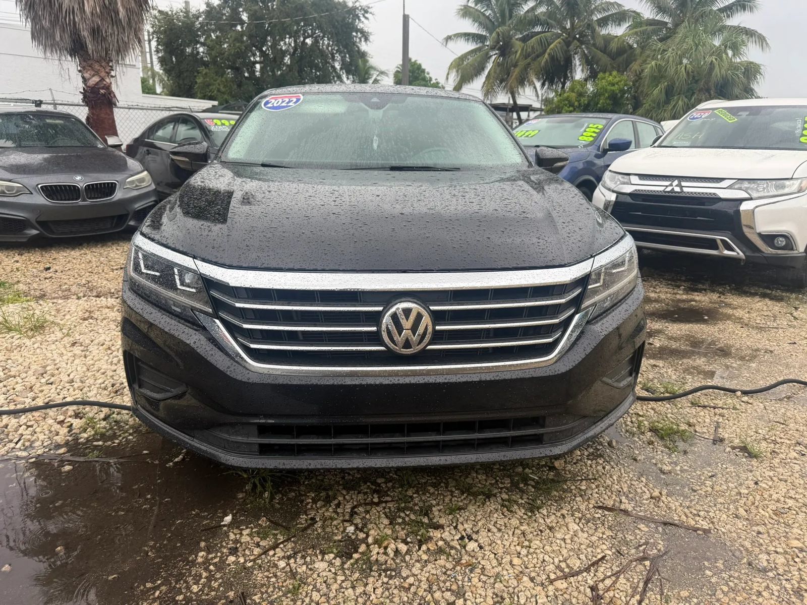 Used 2022 Volkswagen Passat 2.0T SE FWD image 2