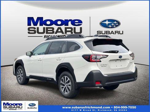 New 2025 Subaru Outback Premium image 4