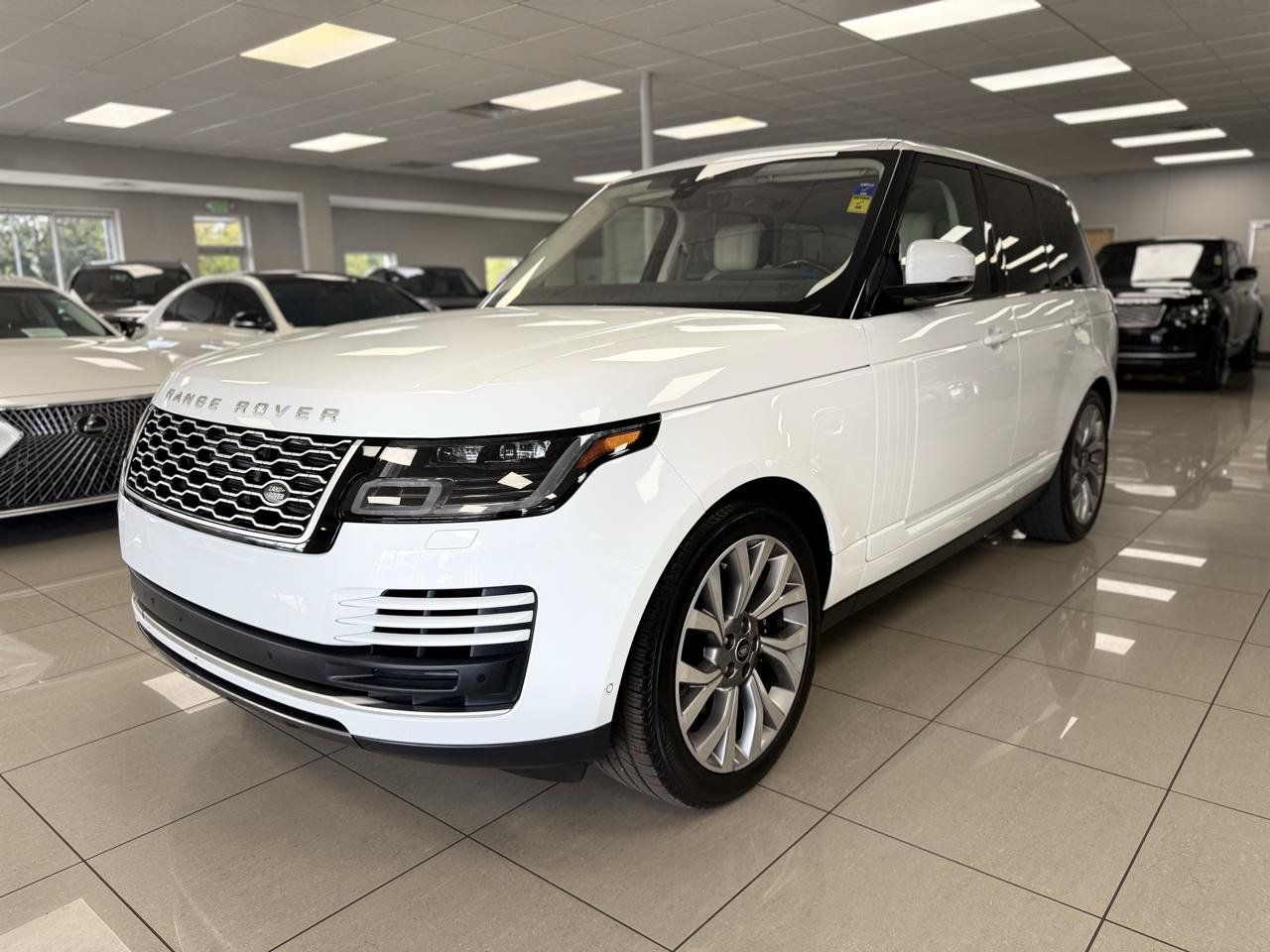 Used 2019 Land Rover Range Rover HSE AWD/4WD image 9