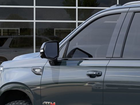 New 2026 GMC Yukon XL AT4 AWD/4WD image 12