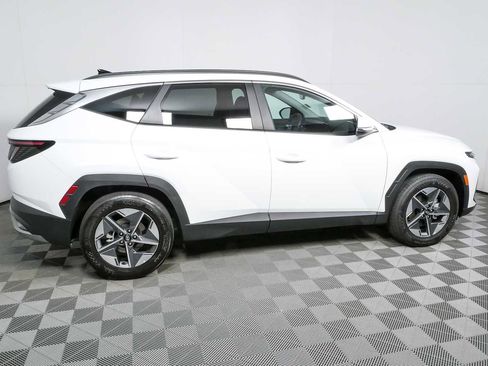 Used 2025 Hyundai Tucson SEL image 2