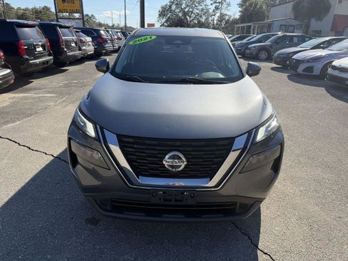 Used 2021 Nissan Rogue S image 2