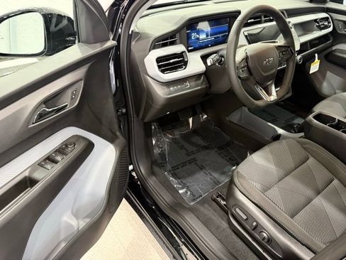 New 2027 Chevrolet Bolt LT image 29