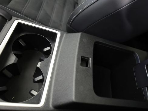 Used 2024 Mitsubishi Outlander SE FWD image 41